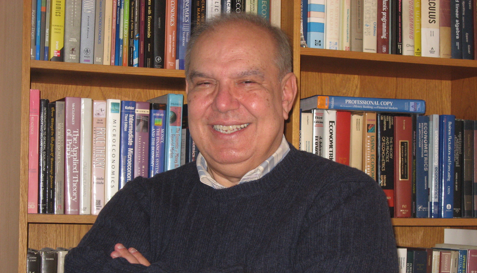 Ali T. Akarca: Pastanın Küçülmesi Ekonomik Popülizme Zemin Hazırlıyor