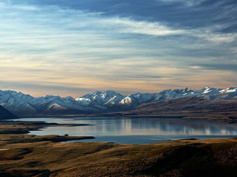 Mann Edebiyatından Süzülenler:Büyülü Dağ Romanının İki Katmanı