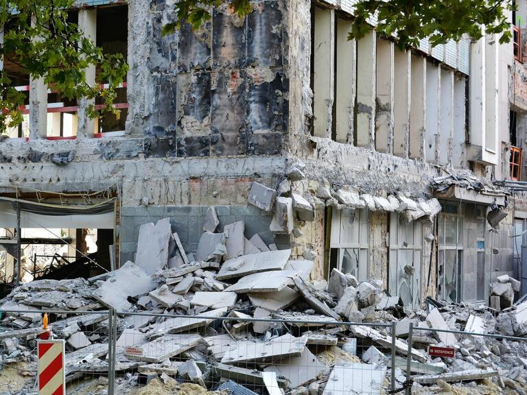 Depremle Birlikte Özeleştiri İhtiyacı ve Atılacak Adımlara Dair