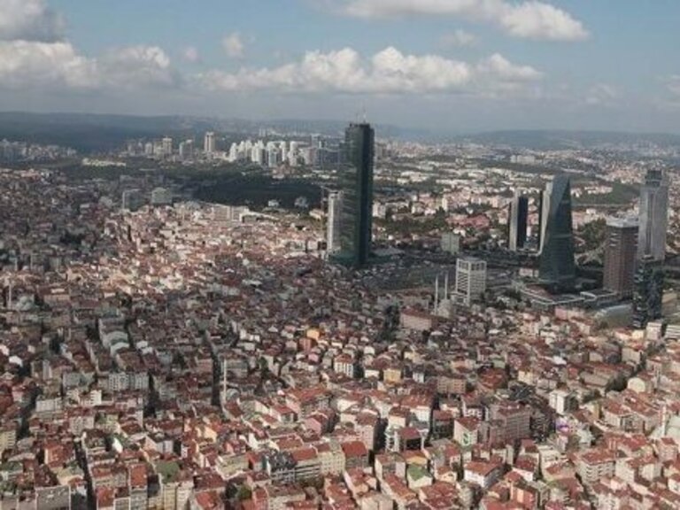 İhanetin Bedelini Kim Ödeyecek?