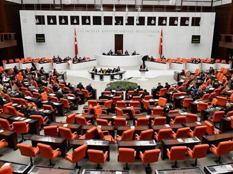 Gültekin’in İddiaları Kartel Parti Sistemi mi, Komplo Teorisi mi?