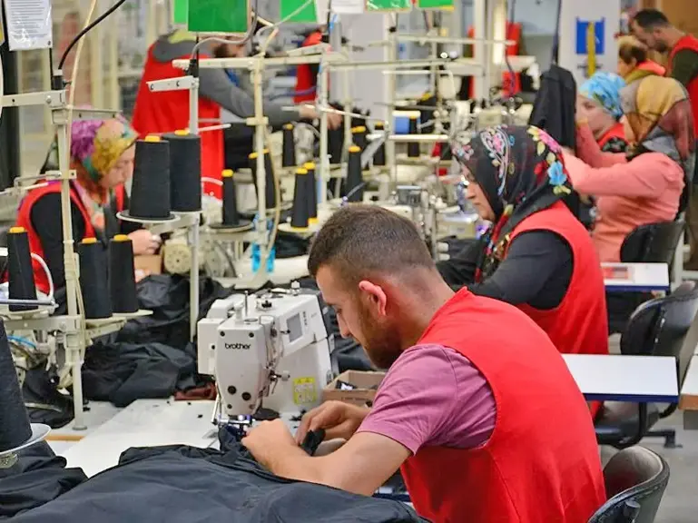 What is the Minimum Wage in Seven Points?