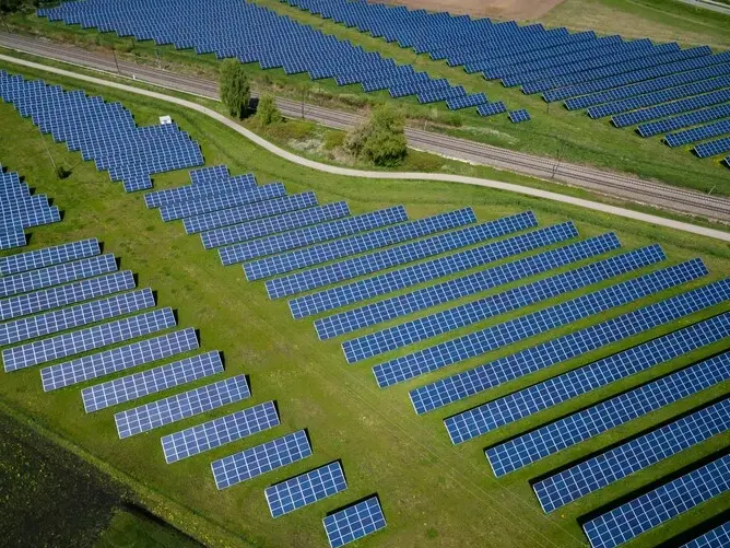 Jeopolitik Belirsizliklere Rağmen Artan Küresel Yenilenebilir Enerji Talebi