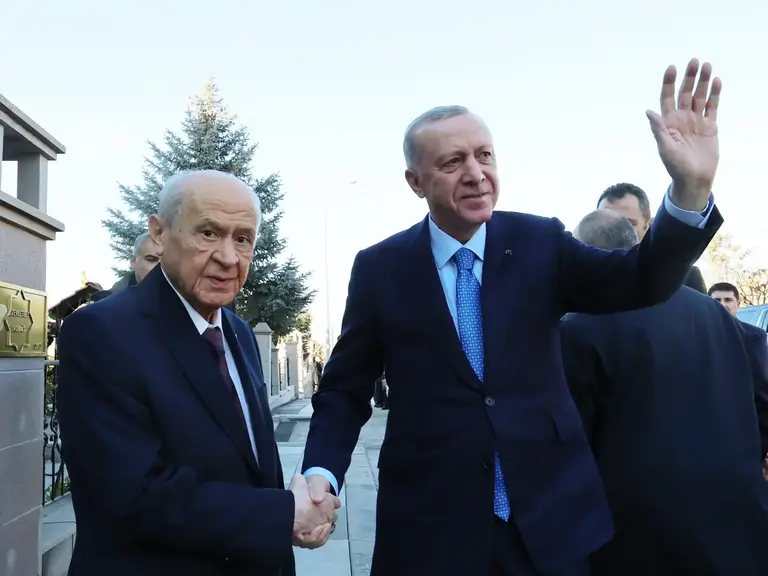 Lozan Anlaşması, 1924 Anayasası ve Komisyon