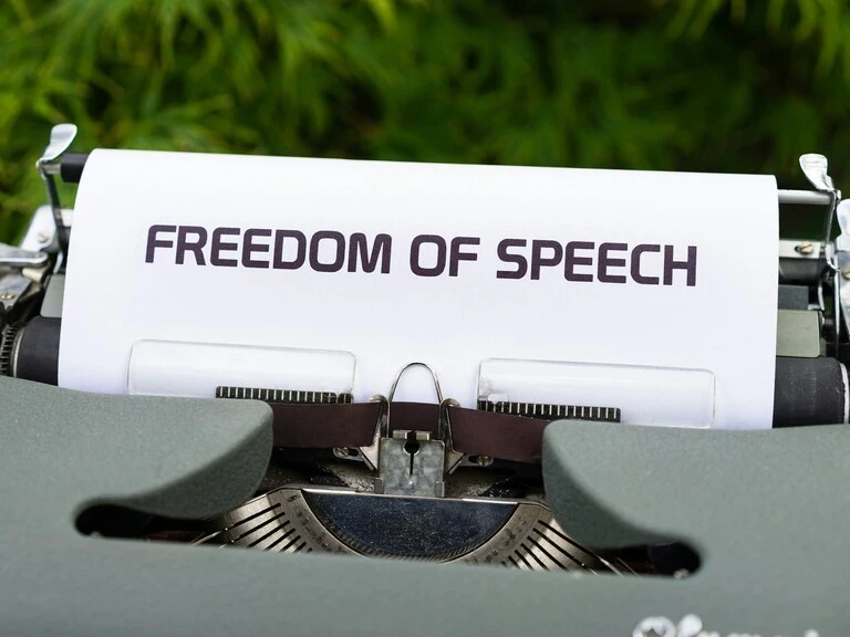 Toplumsal Destek ile Devlet Baskısı Arasında Türkiye’de İfade Özgürlüğü