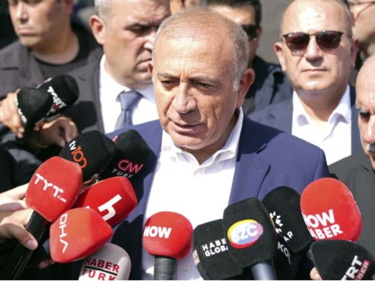 CHP’de İç Savaş