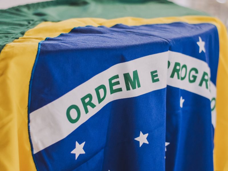 Liberteryenler Brezilya Devlet Başkanı Jair Bolsonaro ile İttifak Yaptı. Bu, Şeytanla Anlaşma Mıydı? Liberteryenler Brezilya Devlet Başkanı Jair Bolsonaro ile İttifak Yaptı. Bu, Şeytanla Anlaşma Mıydı?